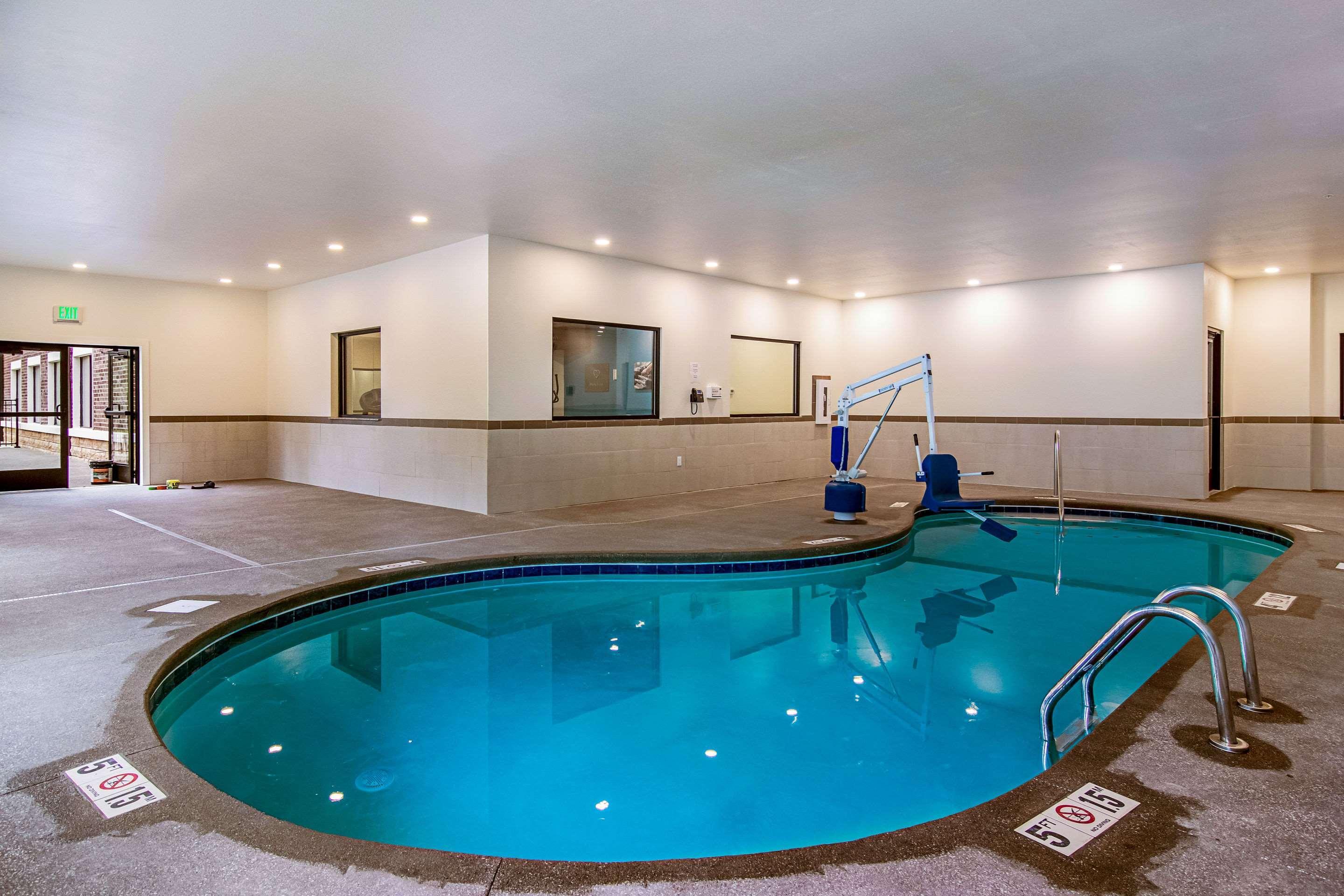 Comfort Suites Wooster Near University Campus Εξωτερικό φωτογραφία