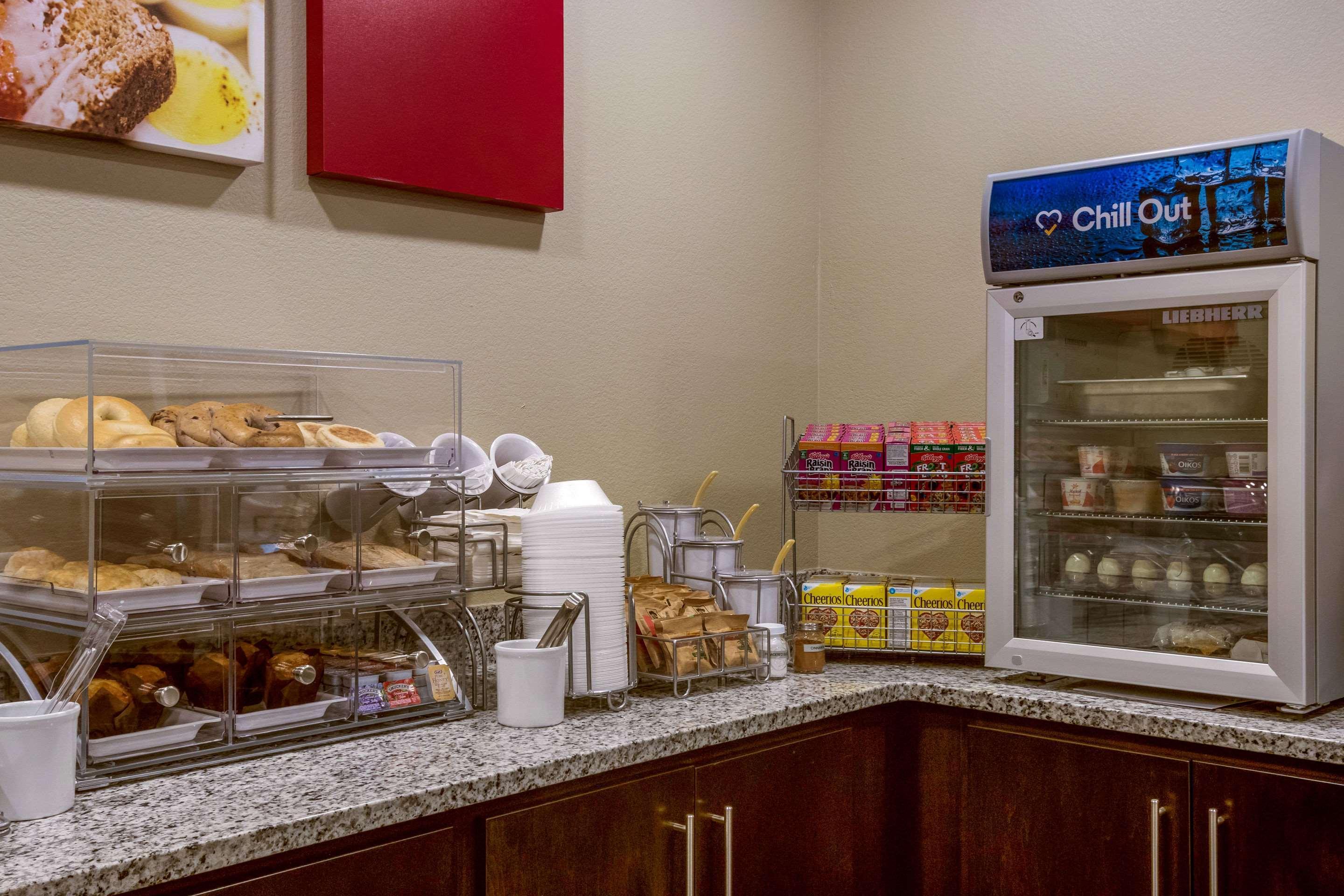 Comfort Suites Wooster Near University Campus Εξωτερικό φωτογραφία