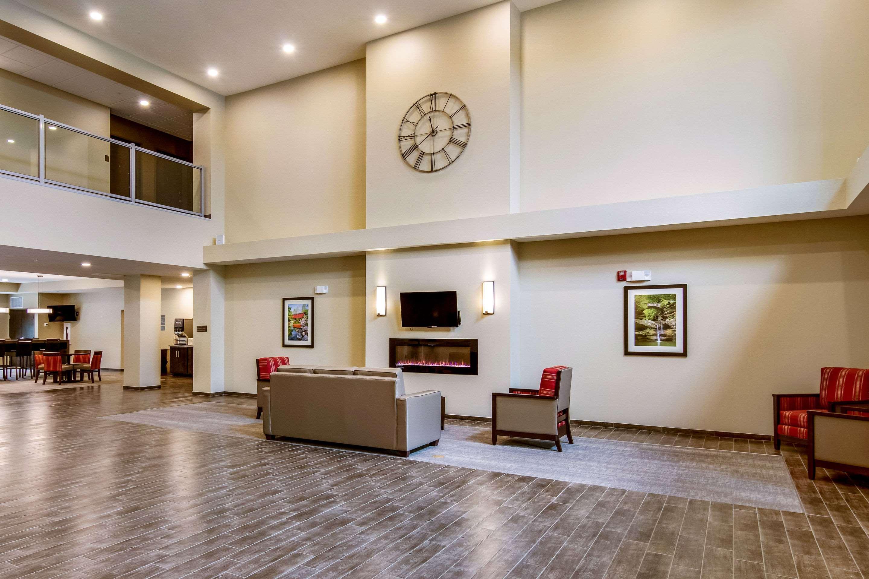 Comfort Suites Wooster Near University Campus Εξωτερικό φωτογραφία