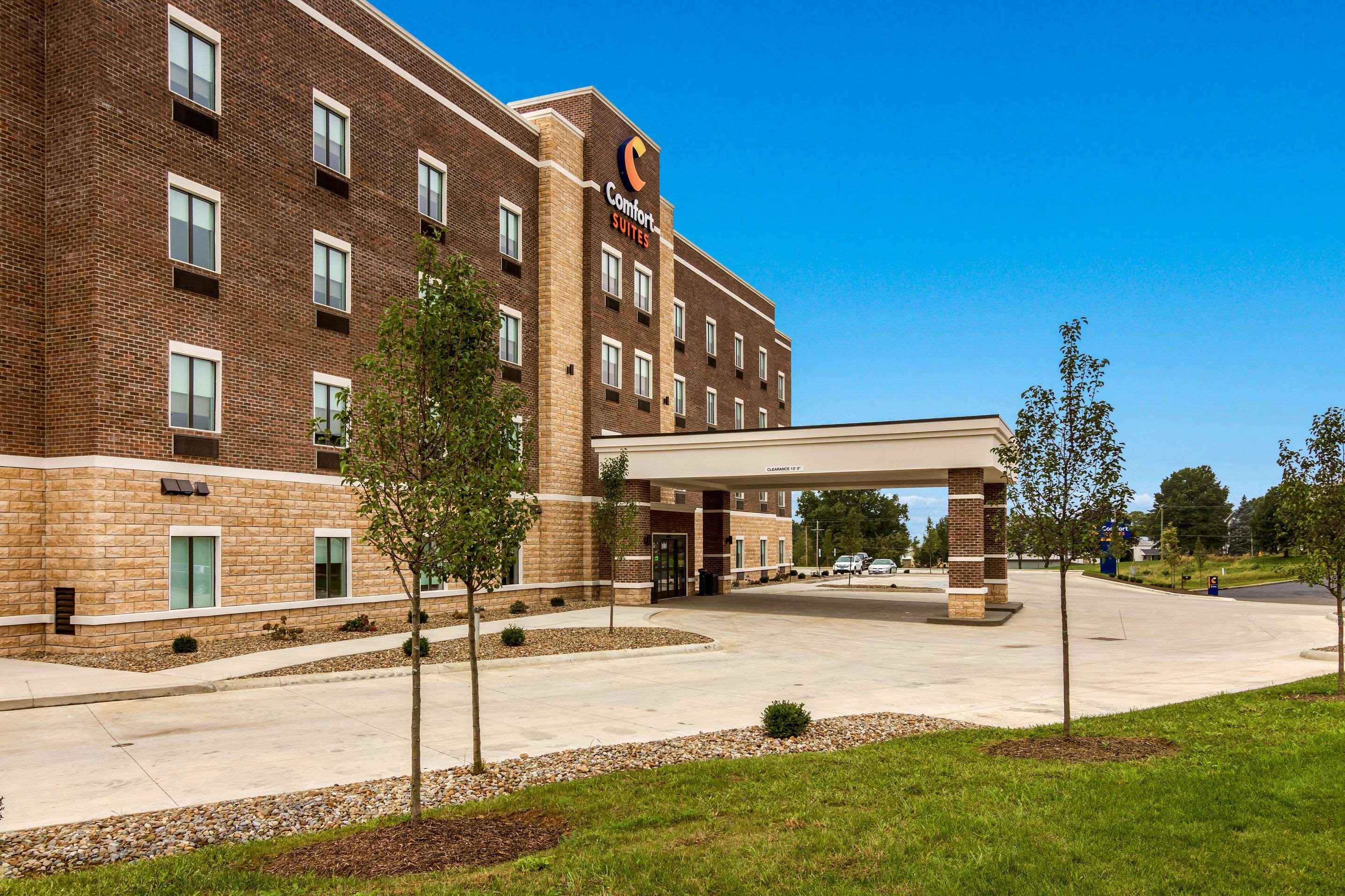 Comfort Suites Wooster Near University Campus Εξωτερικό φωτογραφία